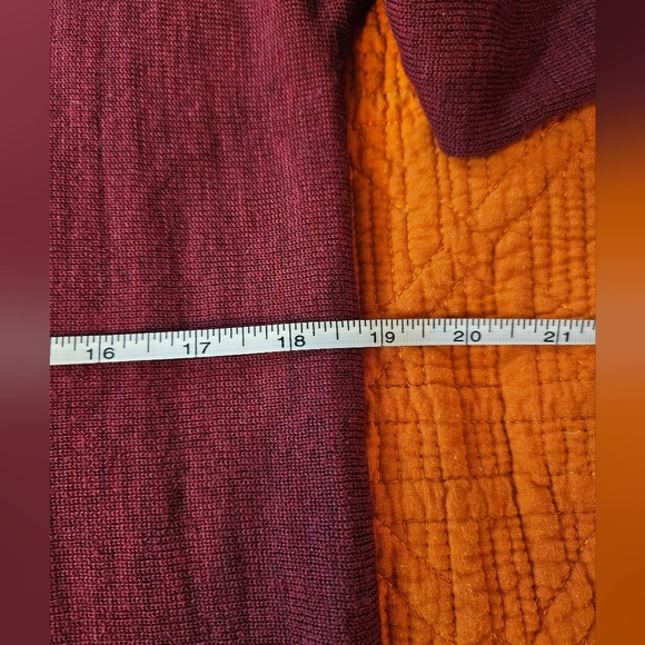Eileen Fisher 100% Merino Wool Burgundy Tunic Sweater XS - Picture 11 of 11
